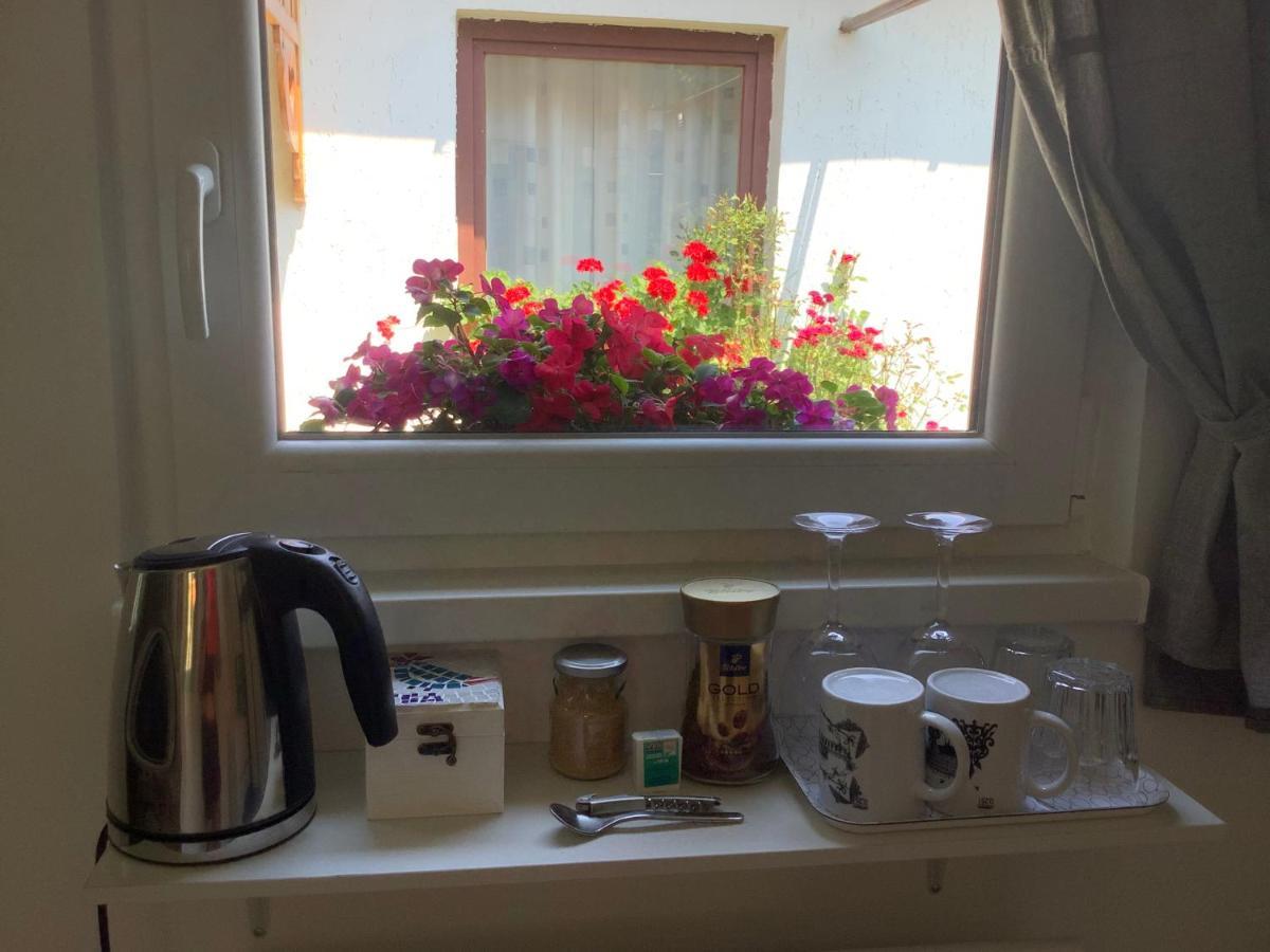 Magnolia Garden Appartement Miskolc Buitenkant foto